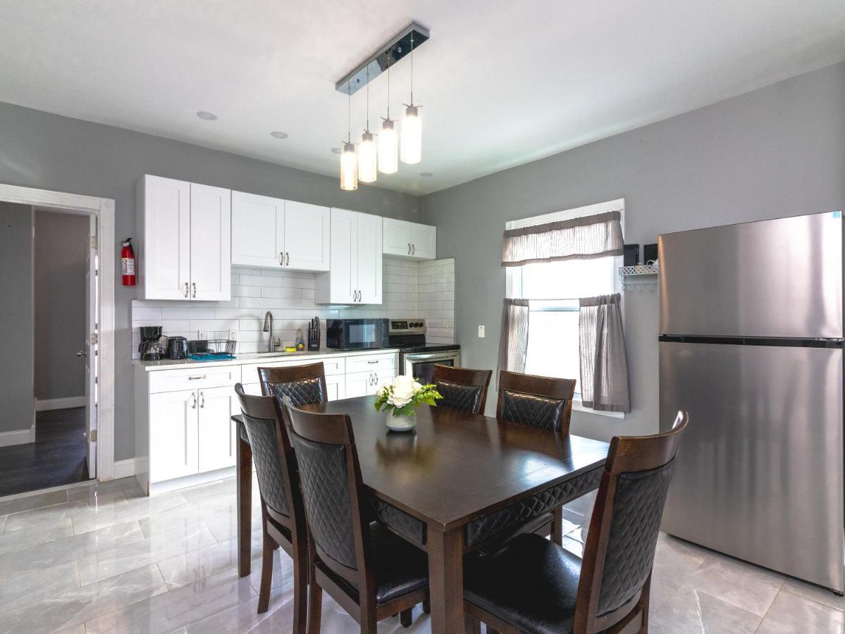 Lovely 4Br Near The Falls And Casino Niagarafallen Exteriör bild